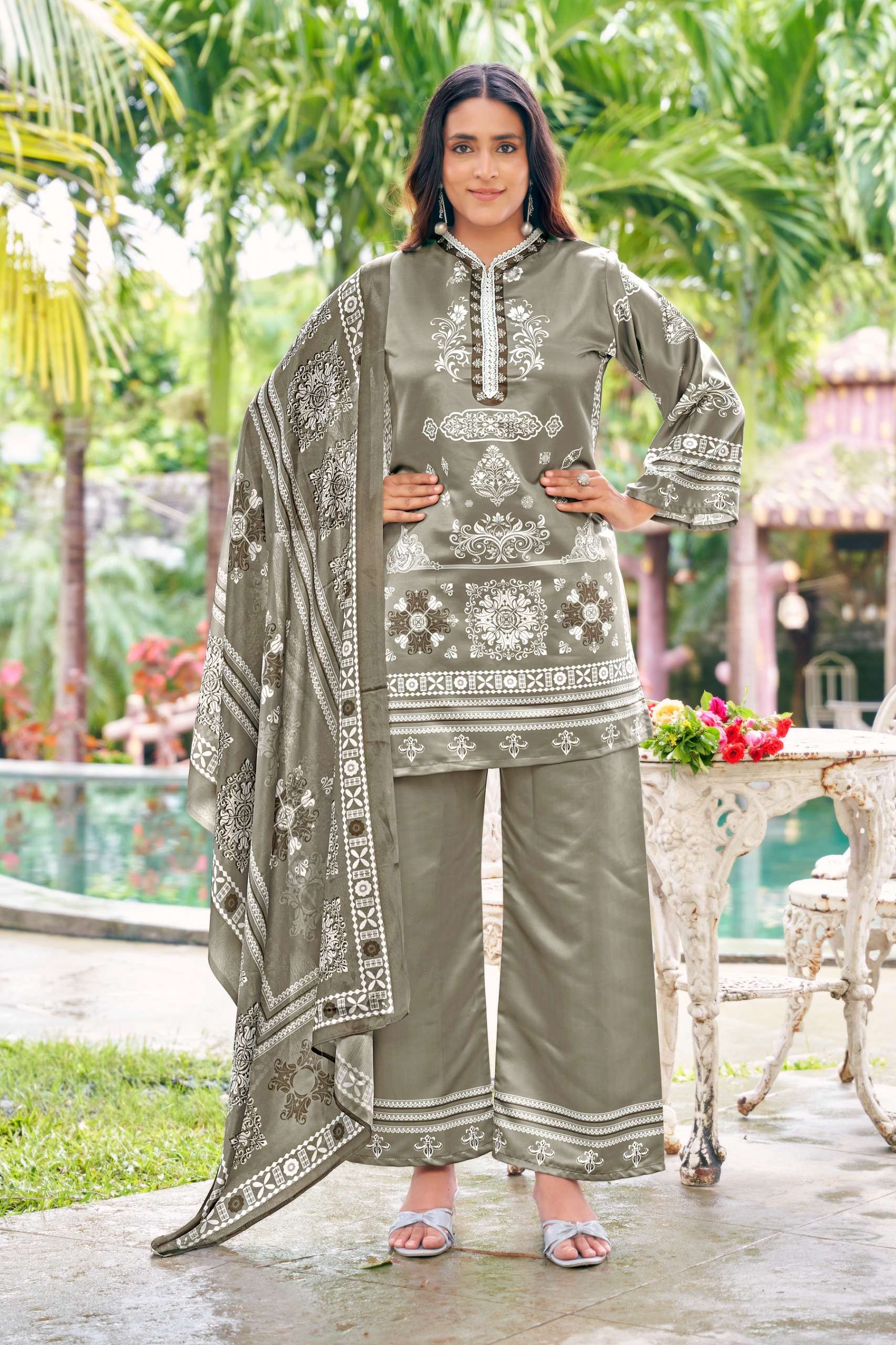 W 2169 COLOR SERIES PREMIUM IMPORTED SATIN 3 PIECE SUIT FANCY WHOLESALER TEXTILE